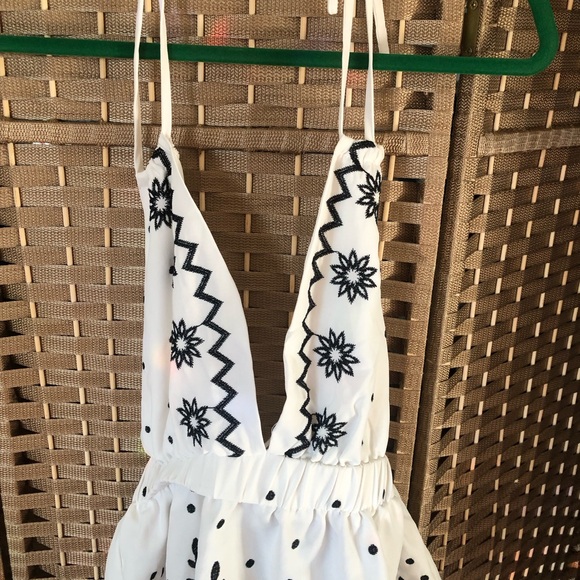 SHEIN White and Black Camisole with Floral Design - Picture 1 of 4